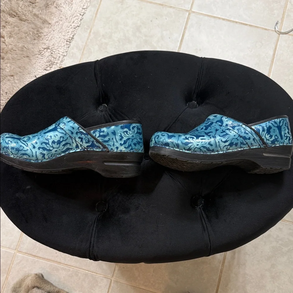 Sanita Turquoise Damask Floral Clogs - Picture 2 of 3